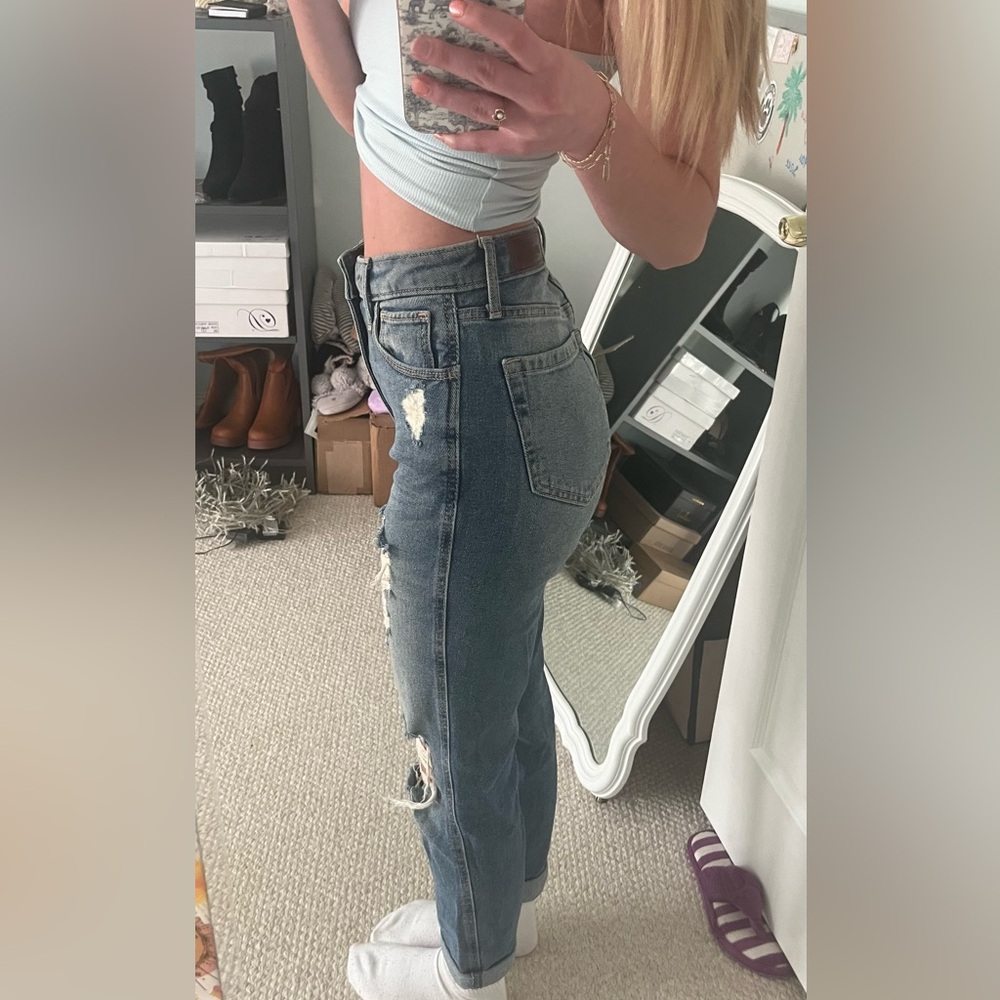 Hollister ultra high rise mom jean vintage stretch - 0S